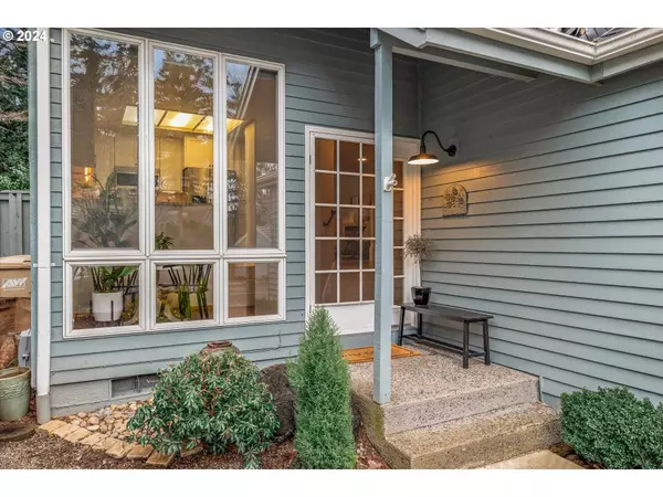 3485 DEVONSHIRE DR, Lake Oswego, OR 97035