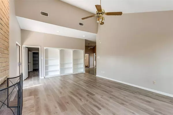 1819 Ash Meadow DR, Houston, TX 77090