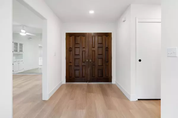 1516 Quail CIR, Roseville, CA 95661