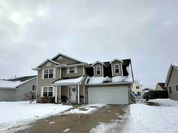 2643 GRASSY LN, Neenah, WI 54956