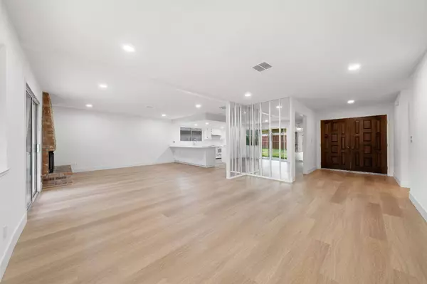 1516 Quail CIR, Roseville, CA 95661