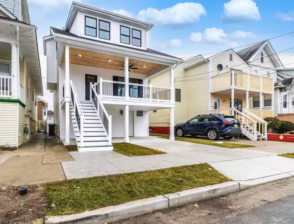 105 N Sacramento Ave, Ventnor, NJ 08406