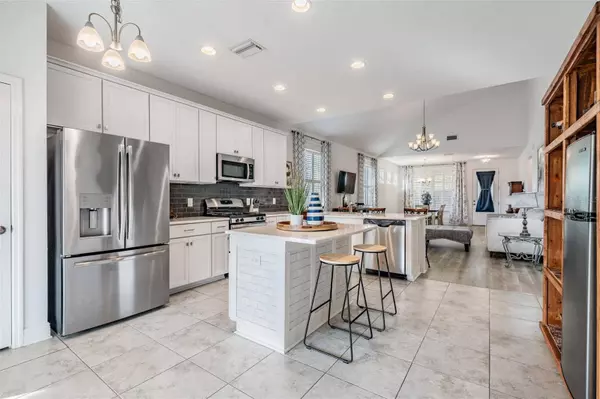 3764 NIGHT STAR TRL, Odessa, FL 33556