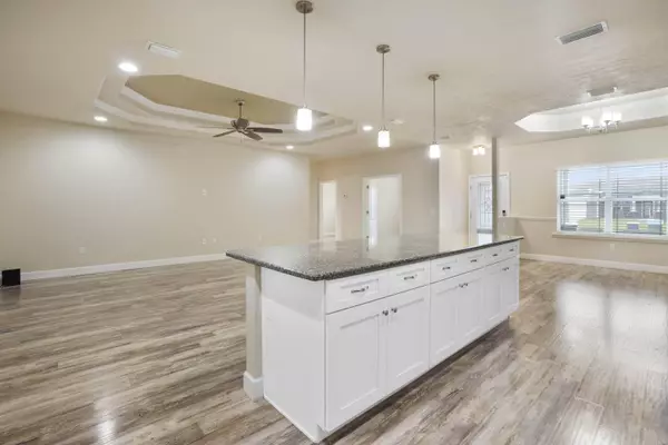 23116 NW 4th Place, Newberry, FL 32669