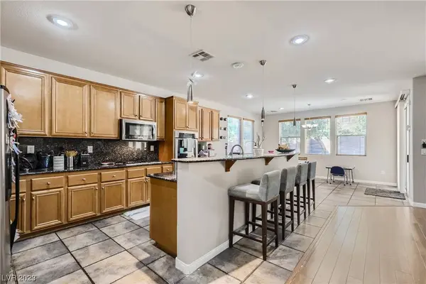 1843 Pallid Swift Court, North Las Vegas, NV 89084