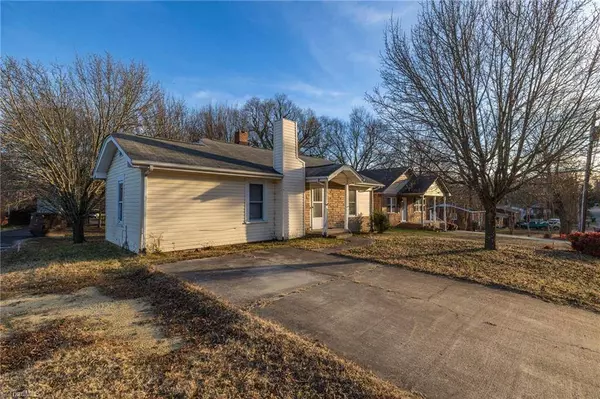 312 Avery AVE, High Point, NC 27265