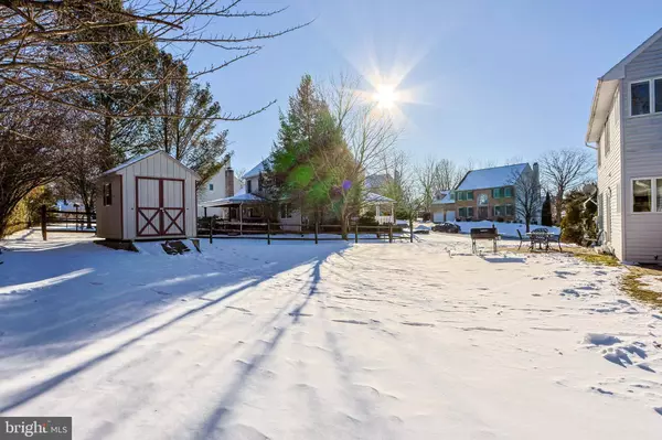 2250 BARRY CT, Easton, PA 18040