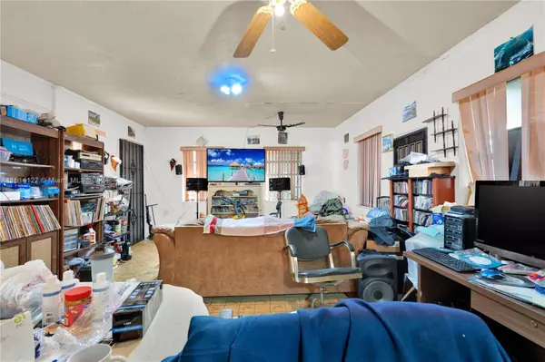 7648 N Tropicana St, Miramar, FL 33023