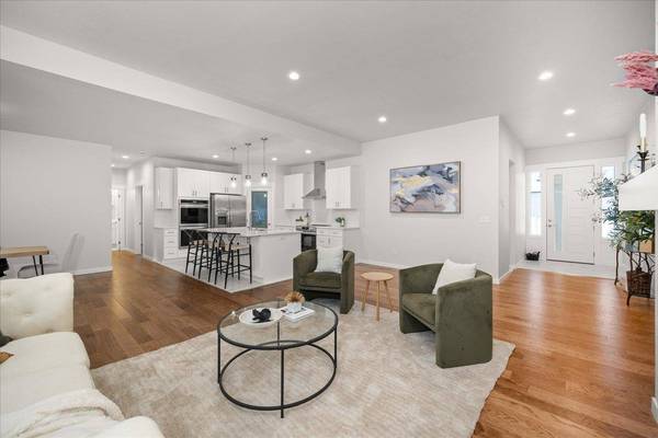 25722 N Ranchette Ct, Chattaroy, WA 99003