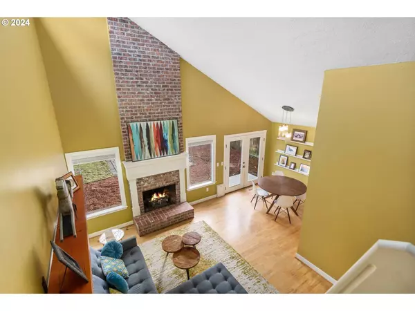 10946 SW 65TH AVE, Portland, OR 97219