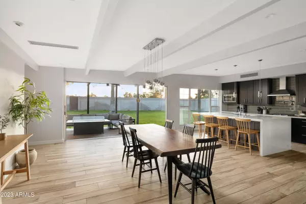 5419 E CALLE REDONDA --, Phoenix, AZ 85018