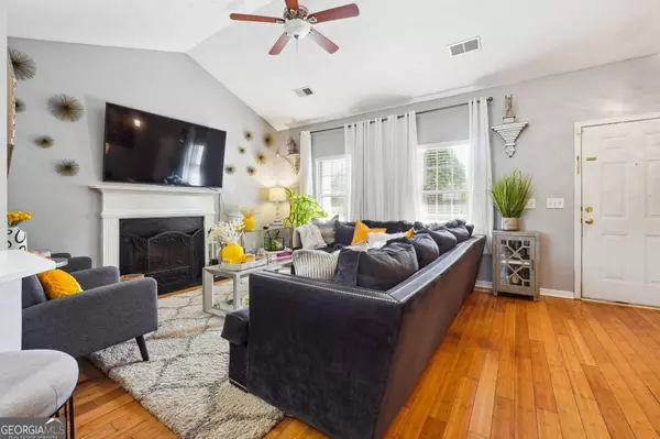 2720 Lake Park RDG E, Acworth, GA 30101