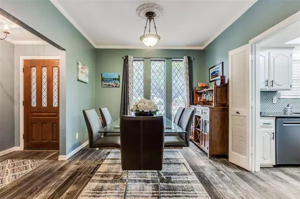 525 Kingsbridge Drive, Garland, TX 75040