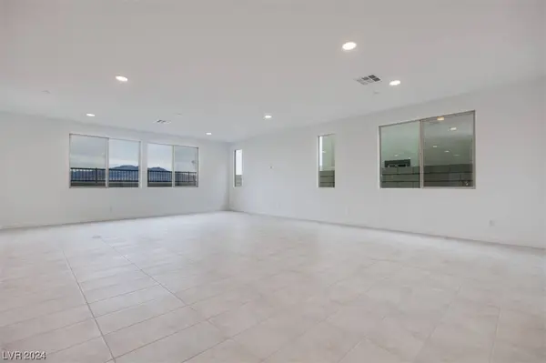 10363 Vonbulin Avenue, Las Vegas, NV 89124