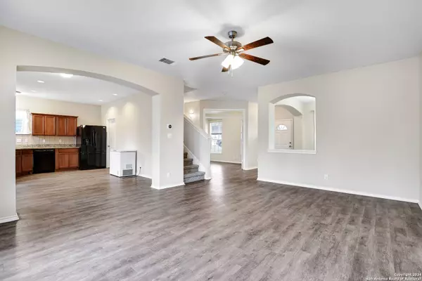 9630 WILD HORSE RUN, San Antonio, TX 78251-4157