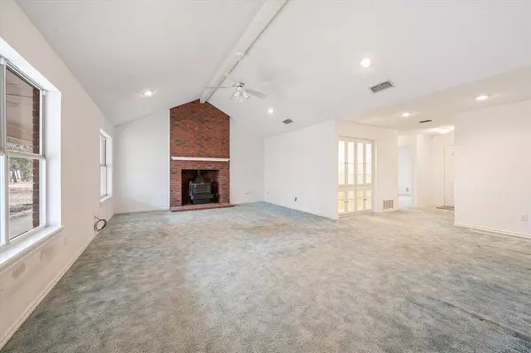 10550 County Road 2640, Terrell, TX 75160