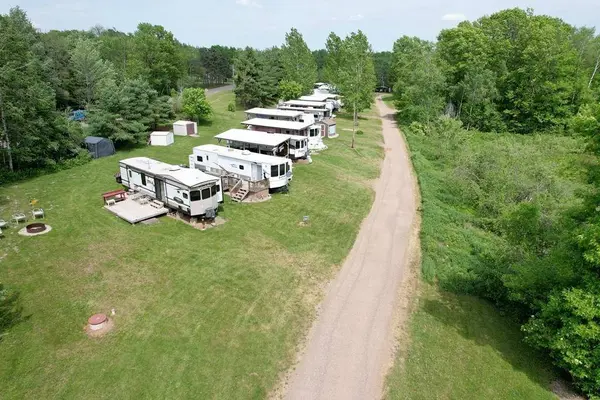 N1107 Roses Resort Road, Weyerhaeuser, WI 54895