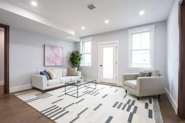 32 Pearl St. #2, Boston, MA 02125