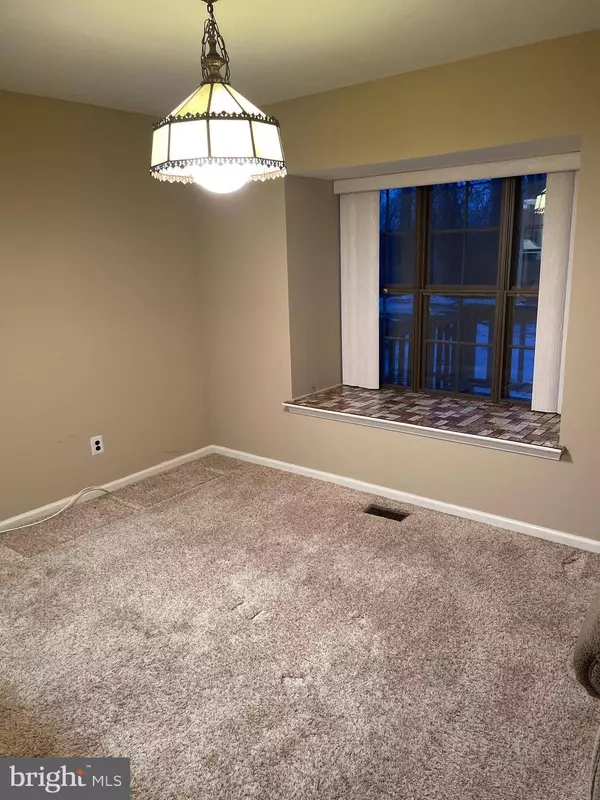 324 KINGS CROFT, Cherry Hill, NJ 08034