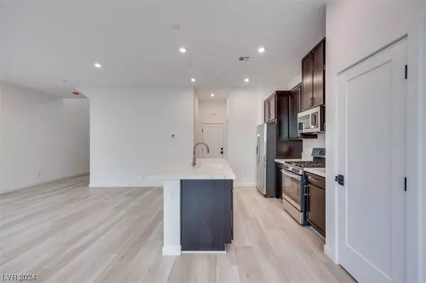 3210 Vittoria Avenue, Henderson, NV 89044