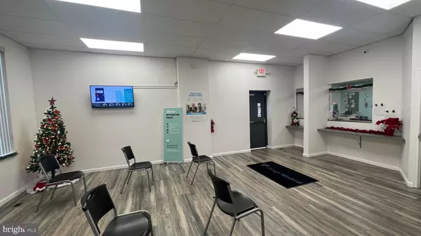 602-604 S BROADWAY, Camden, NJ 08103