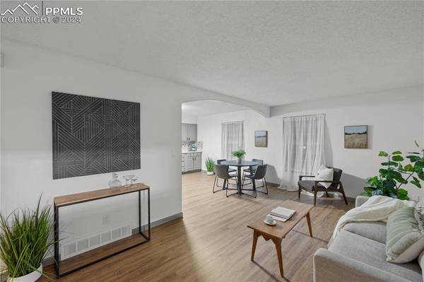 7345 Windy Peak DR, Colorado Springs, CO 80911