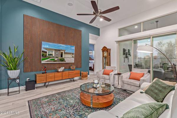 11913 W CREOSOTE Drive, Peoria, AZ 85383