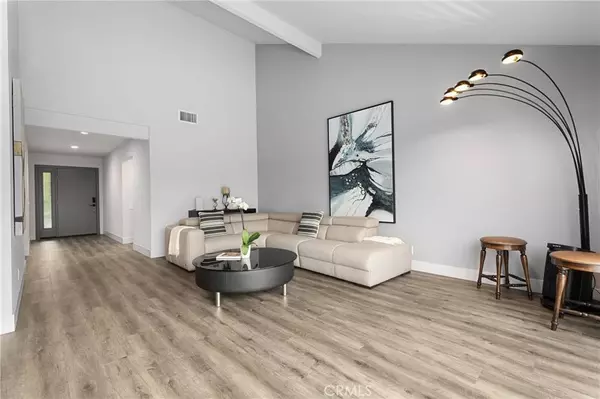 22932 Lovios, Mission Viejo, CA 92691