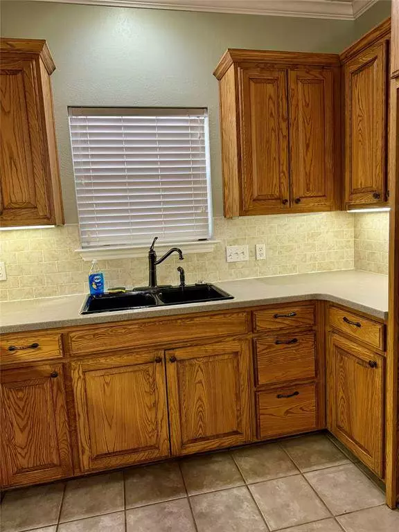 23521 Fm 1999, Lindale, TX 75771