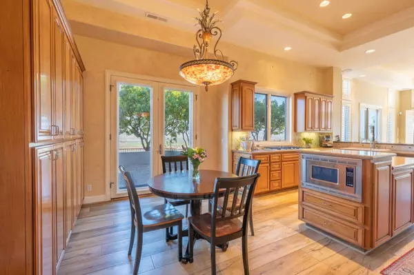 19826 Spring Ridge TER, Salinas, CA 93908