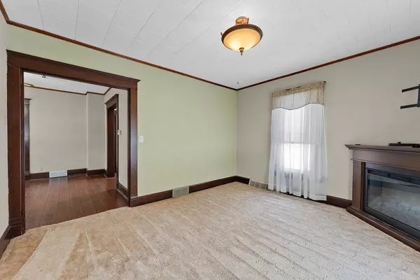 120 13th Street, Baraboo, WI 53913