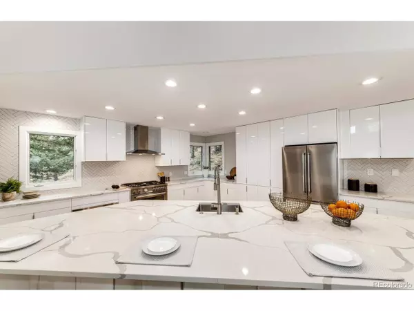 2857 Linden Dr, Boulder, CO 80304