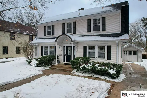 1201 N 37th Street, Lincoln, NE 68503