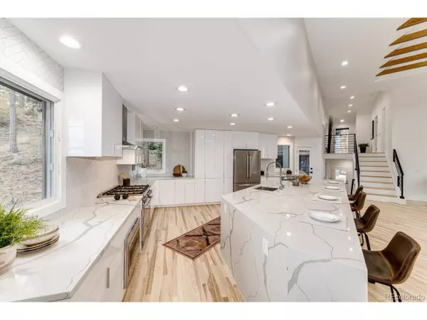 2857 Linden Dr, Boulder, CO 80304