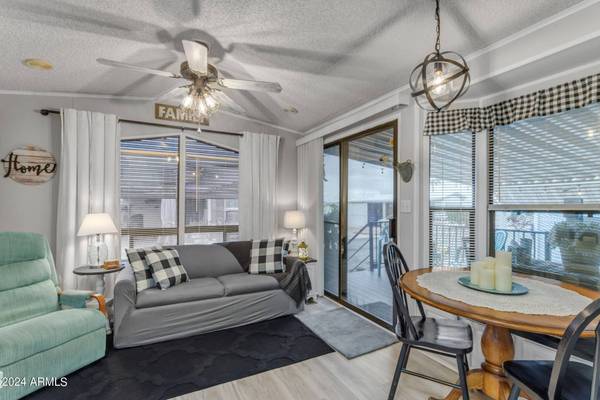 8700 E University Drive #1944, Mesa, AZ 85207