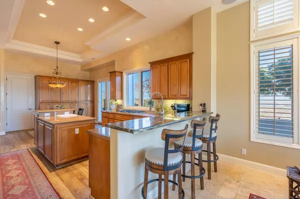 19826 Spring Ridge TER, Salinas, CA 93908