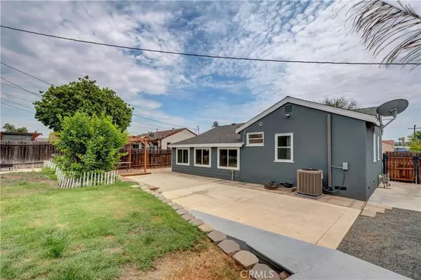 841 W Heather AVE, La Habra, CA 90631