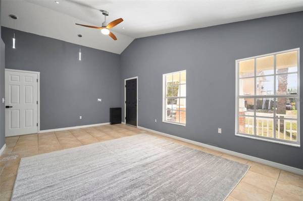 2721 W UNION ST, Tampa, FL 33607