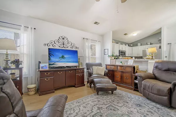 184 Two Pond Loop, Ladson, SC 29456