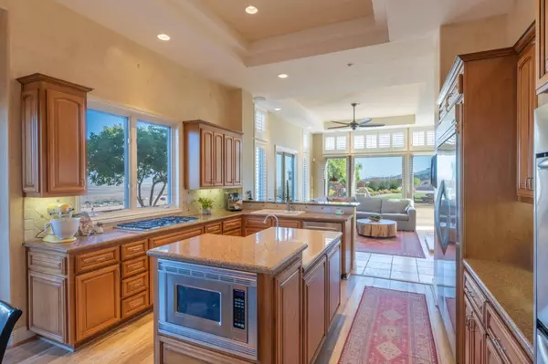 19826 Spring Ridge TER, Salinas, CA 93908