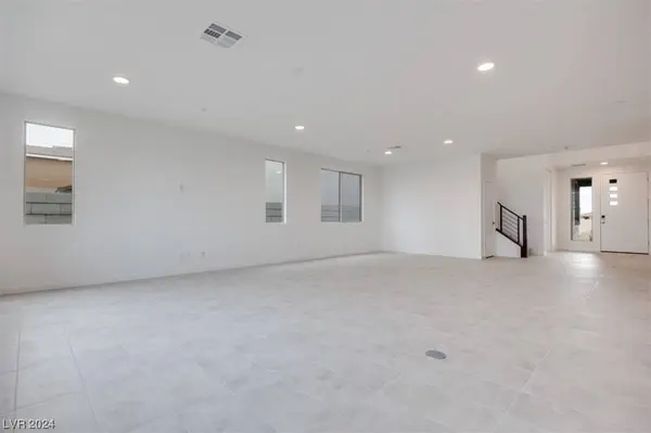 10363 Vonbulin Avenue, Las Vegas, NV 89124