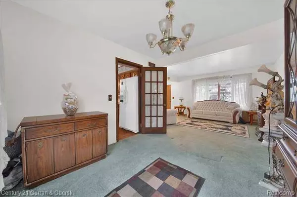 10263 CONTINENTAL Drive, Taylor, MI 48180