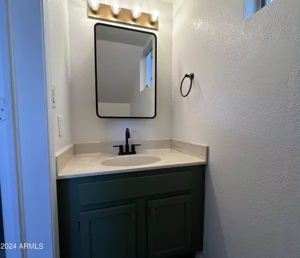 2301 E UNIVERSITY Drive #147, Mesa, AZ 85213