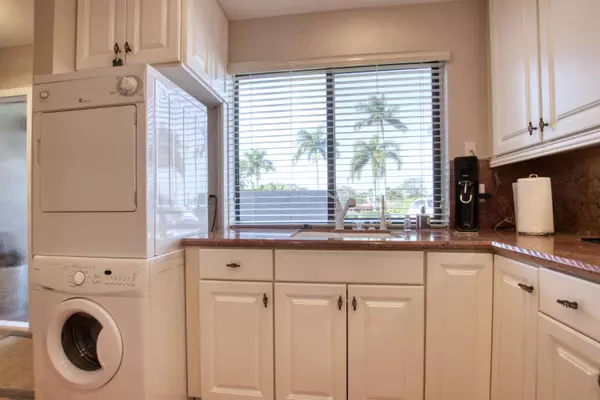 4314 Fountains DR 4314, Lake Worth, FL 33467