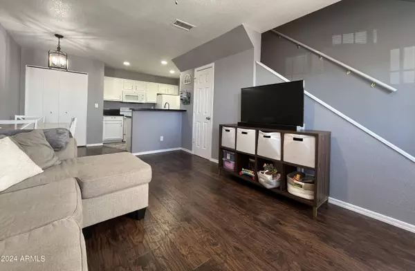 2301 E UNIVERSITY Drive #147, Mesa, AZ 85213