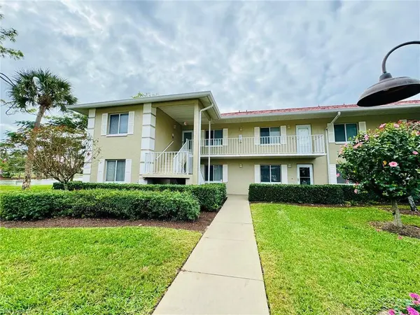 4572 Andover WAY #C-201, Naples, FL 34112