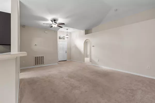 184 King Arthur Ct, St Augustine, FL 32086