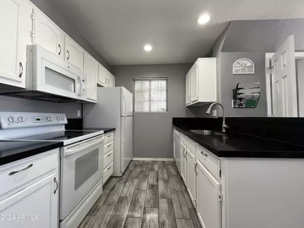 2301 E UNIVERSITY Drive #147, Mesa, AZ 85213