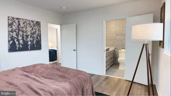 8802 ASHFORD RD, Parkville, MD 21234