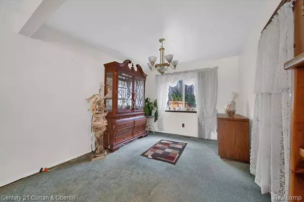 10263 CONTINENTAL Drive, Taylor, MI 48180